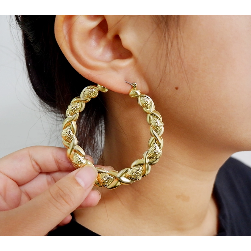 GOLD HOOP EARRINGS - GIMMIE LUV - Itgirl Accessories Store